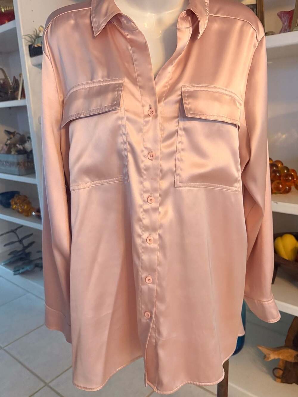 Simply Vera Vera Wang Satin Button Down Shirt Size L Pink Long Sleeve Top